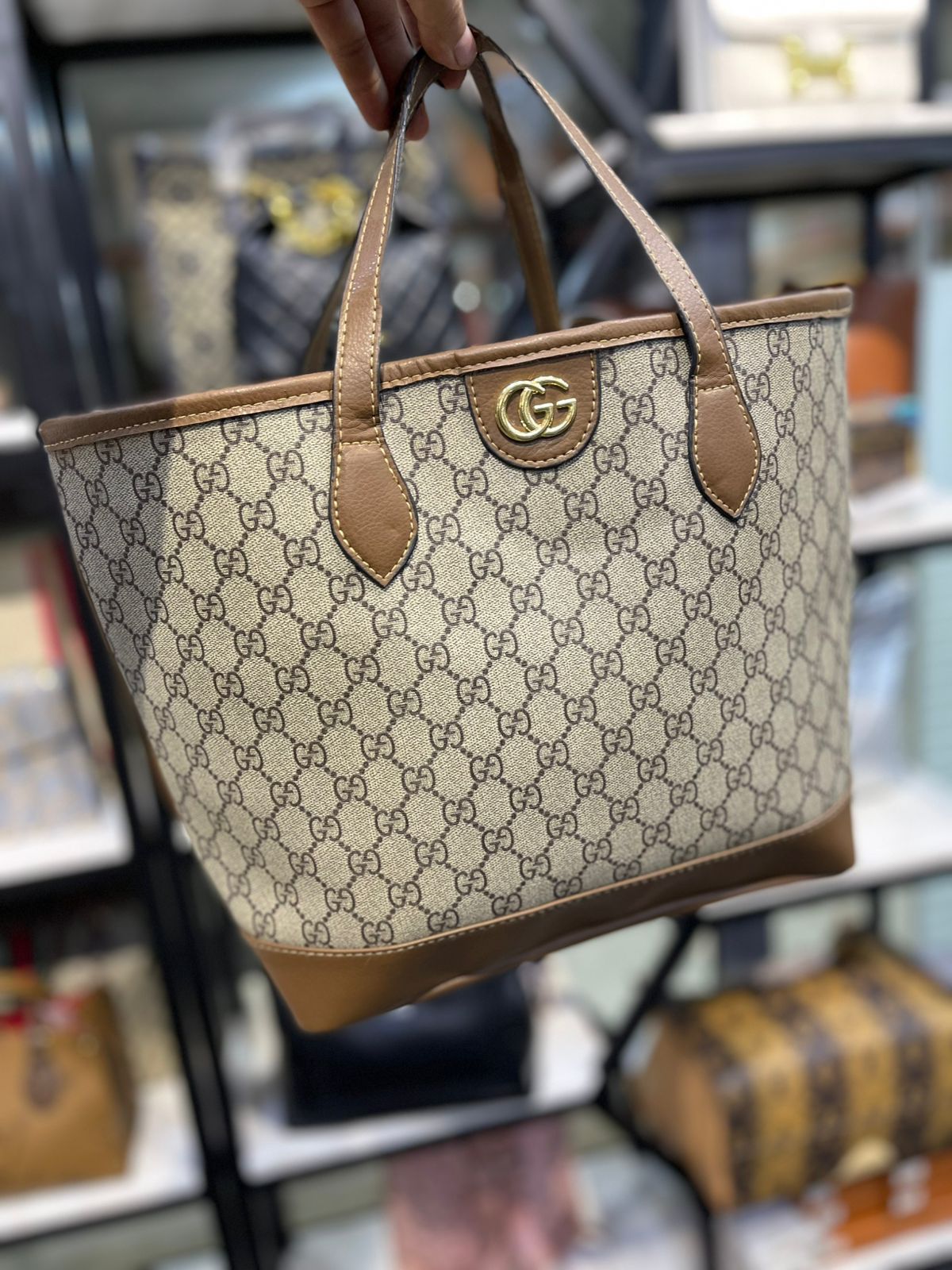 Ophidia Medium Tote bag | Premium Series