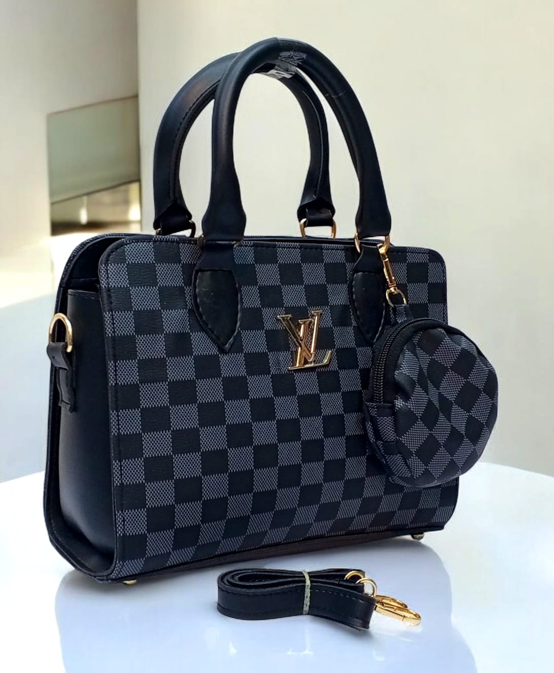 Decent branded 2 pcs Handbag