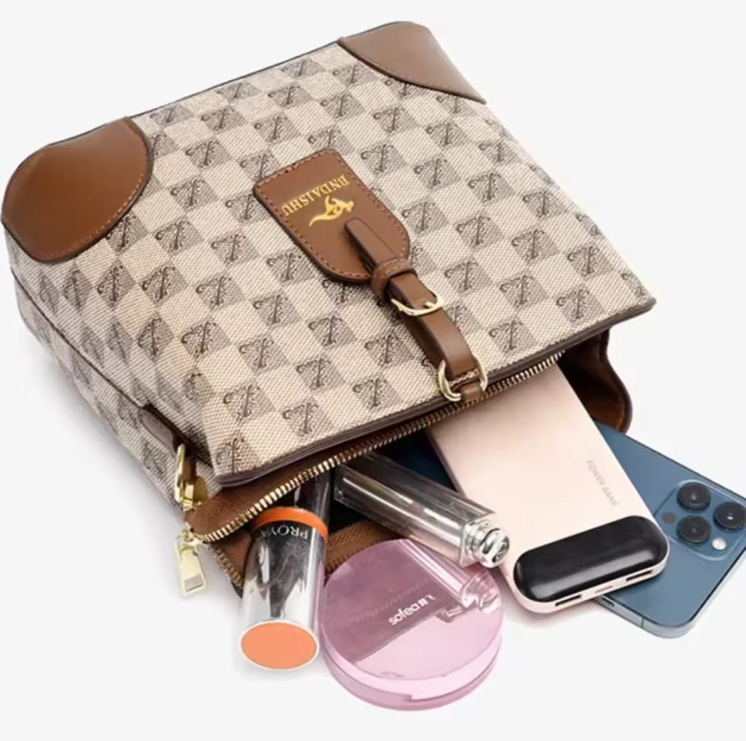 BAINIDAISHU HANDBAG | IMPORTED