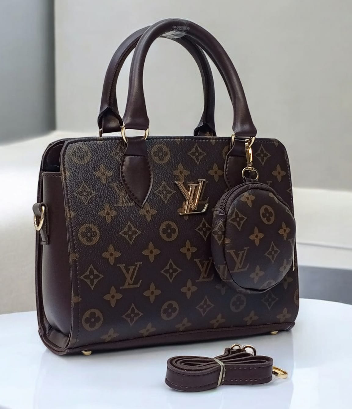 Decent branded 2 pcs Handbag