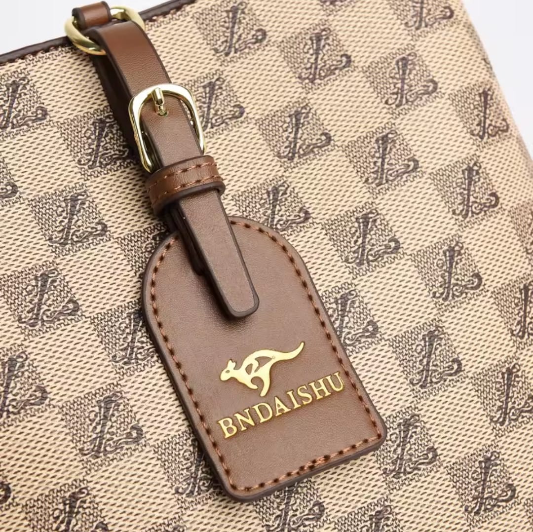 BAINIDAISHU HANDBAG | IMPORTED