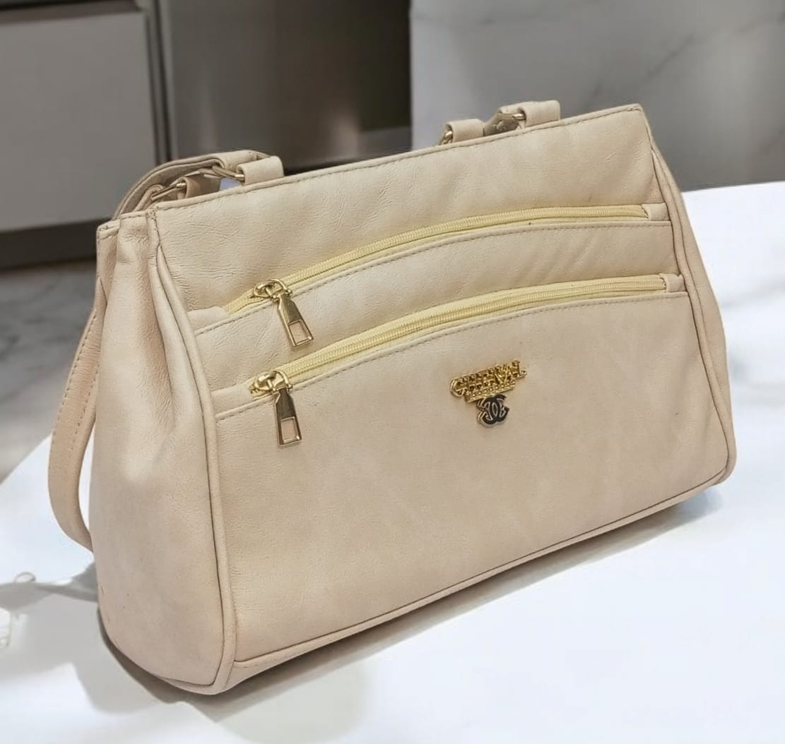7 zipper Handbag