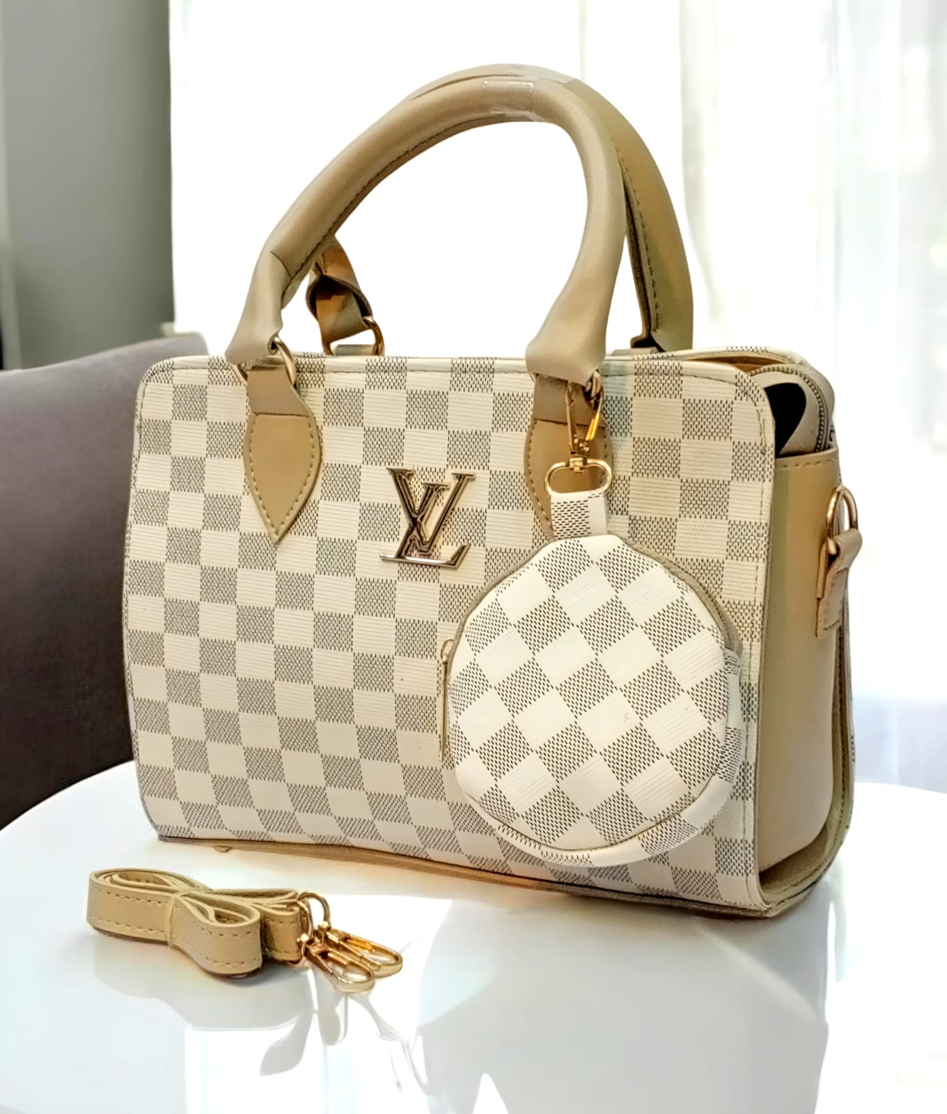 Decent branded 2 pcs Handbag