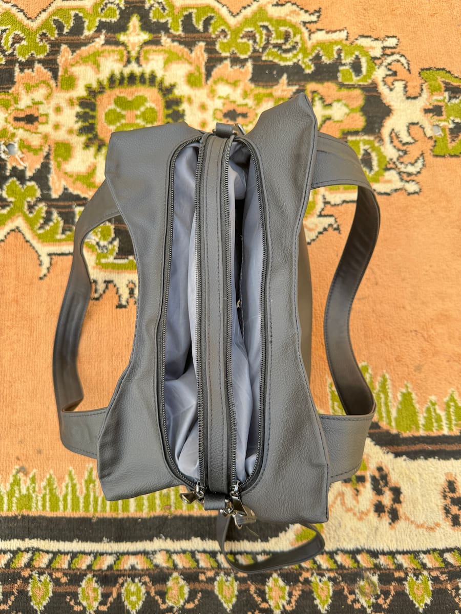 Large Premium Handbag - Black