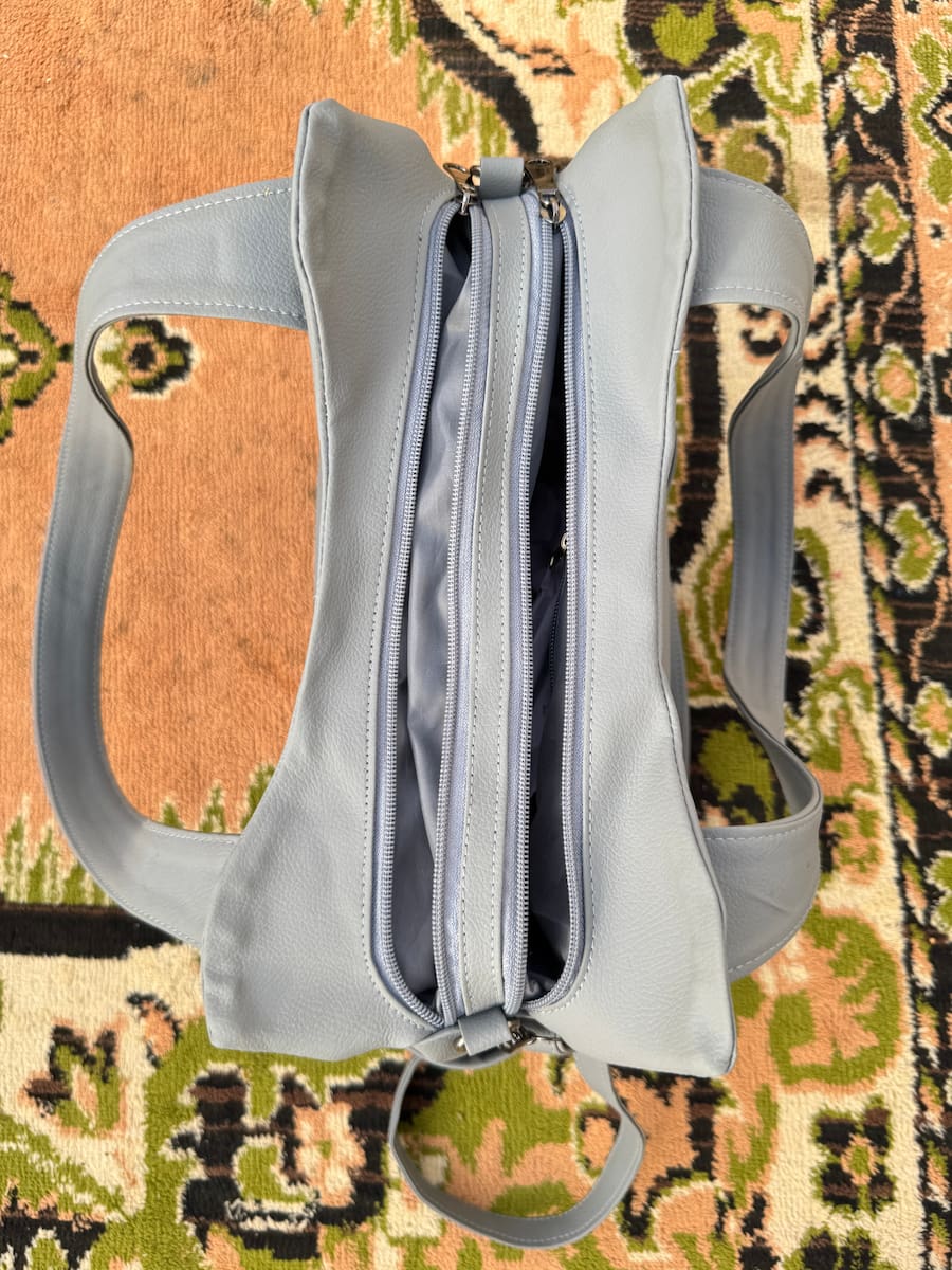 Large Premium Handbag - Light Gray