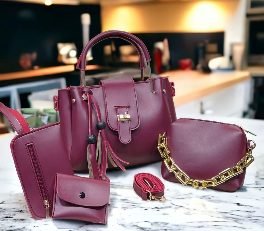 New 4 Pcs Handbag Set