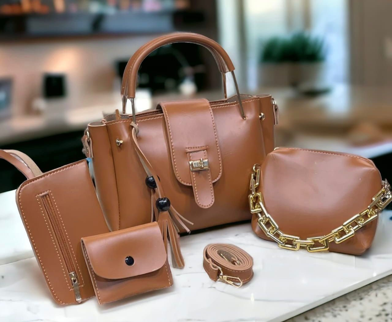 New 4 Pcs Handbag Set