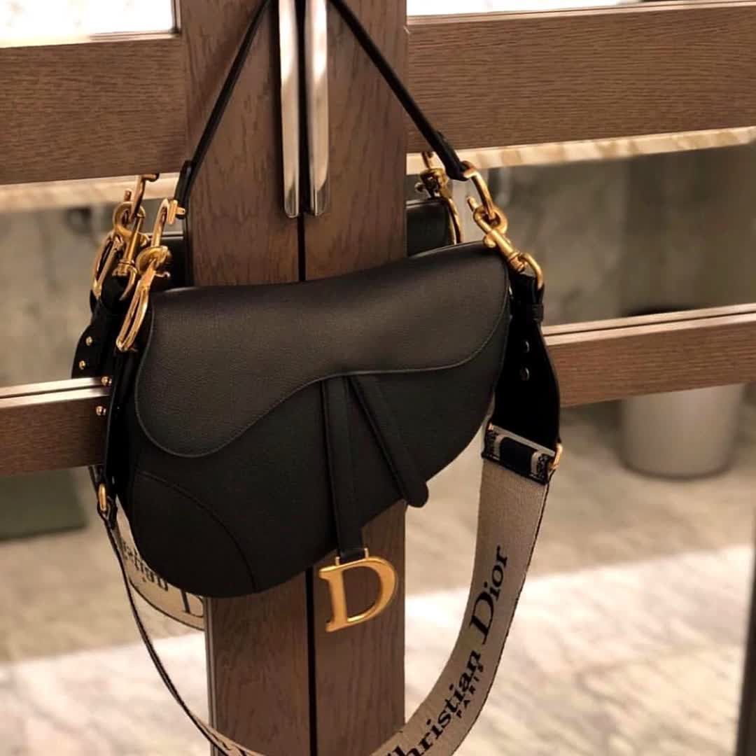 The D Premium Series Handbag