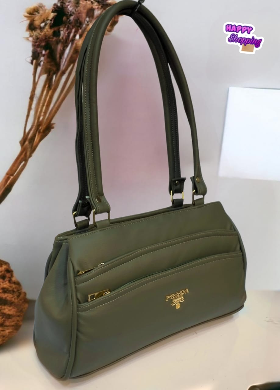 7 zipper Handbag