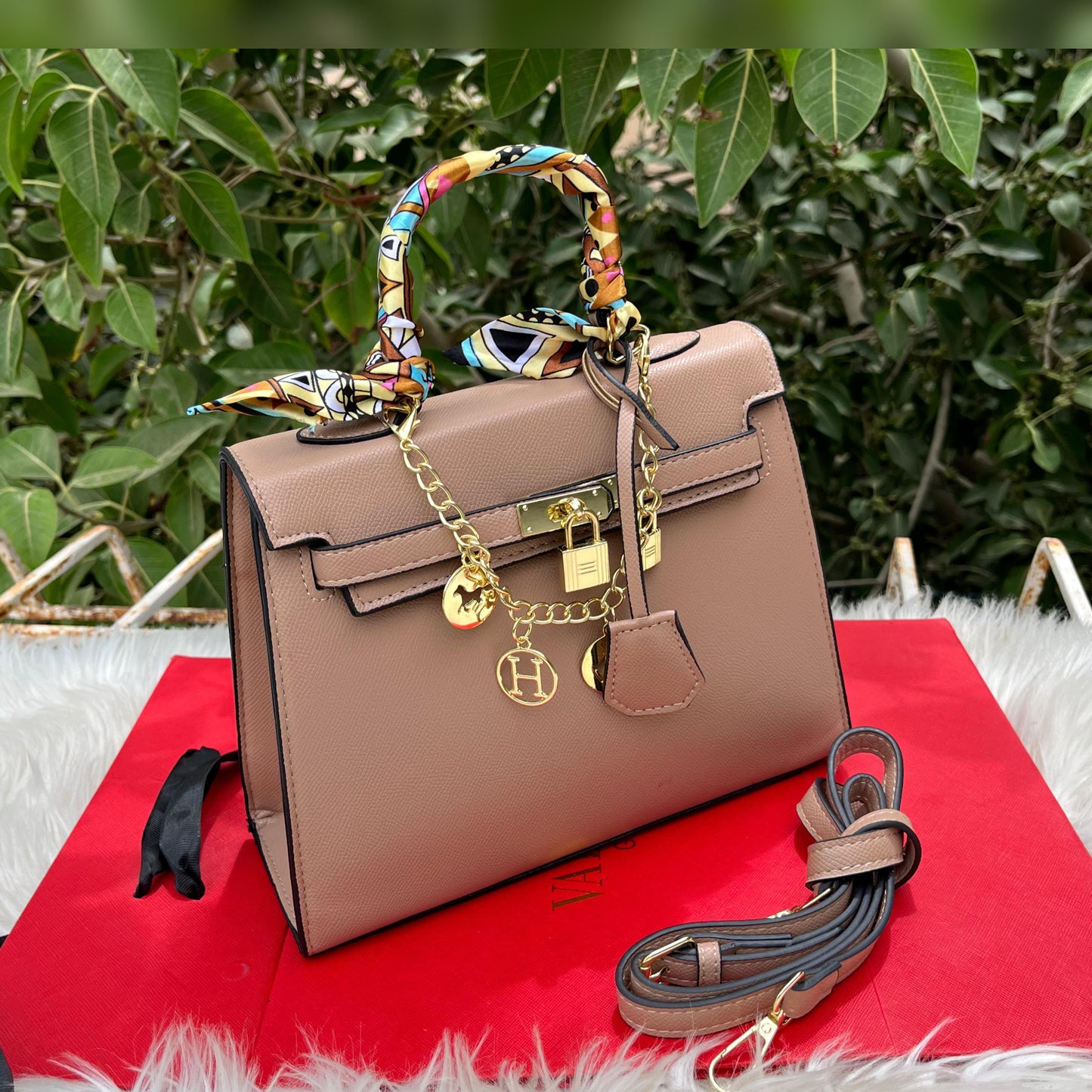 Decent Elite Handbag| Premium Series