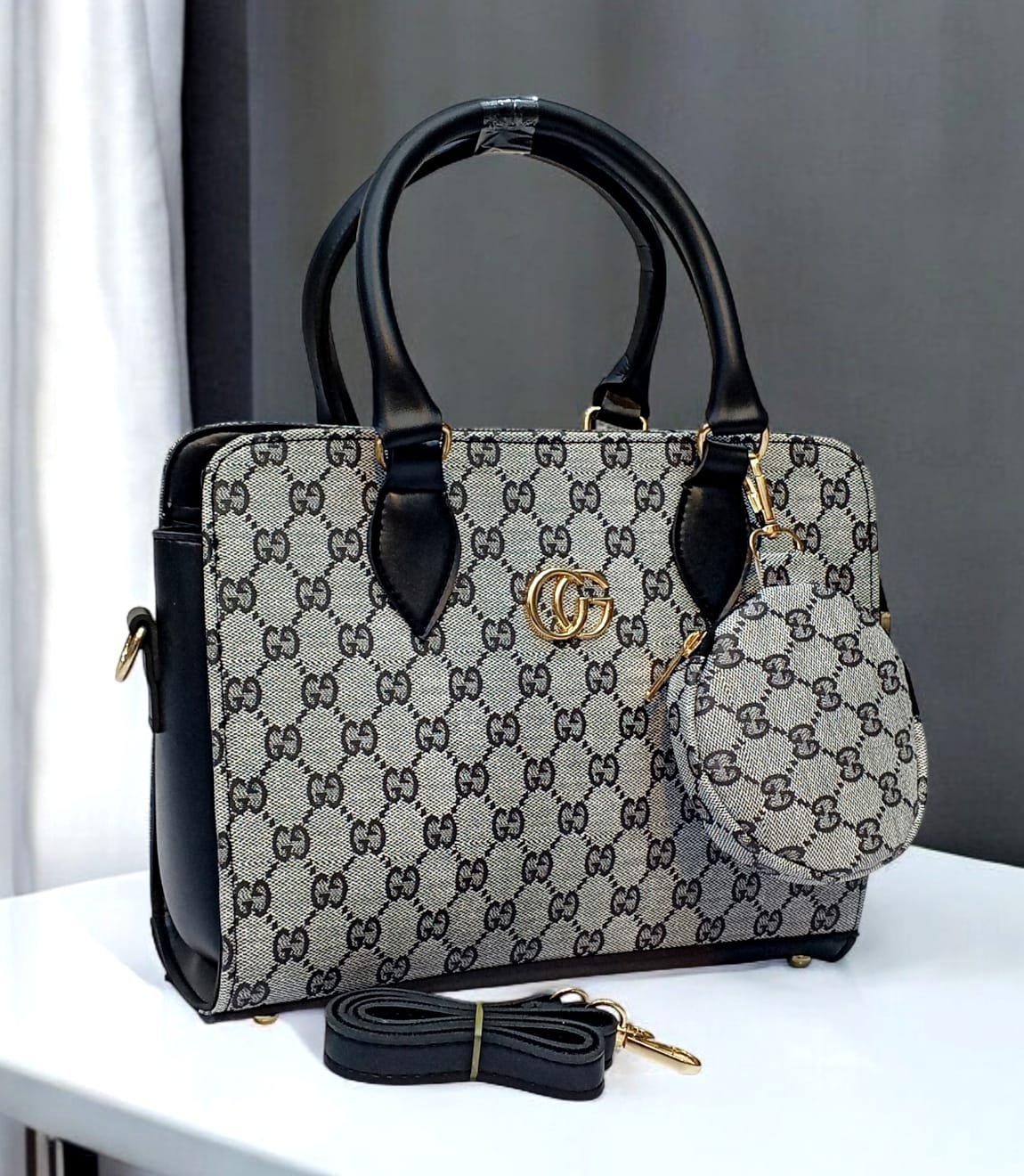 New Decent branded handbag